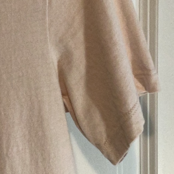 H&M basic pink tee - Picture 4 of 5